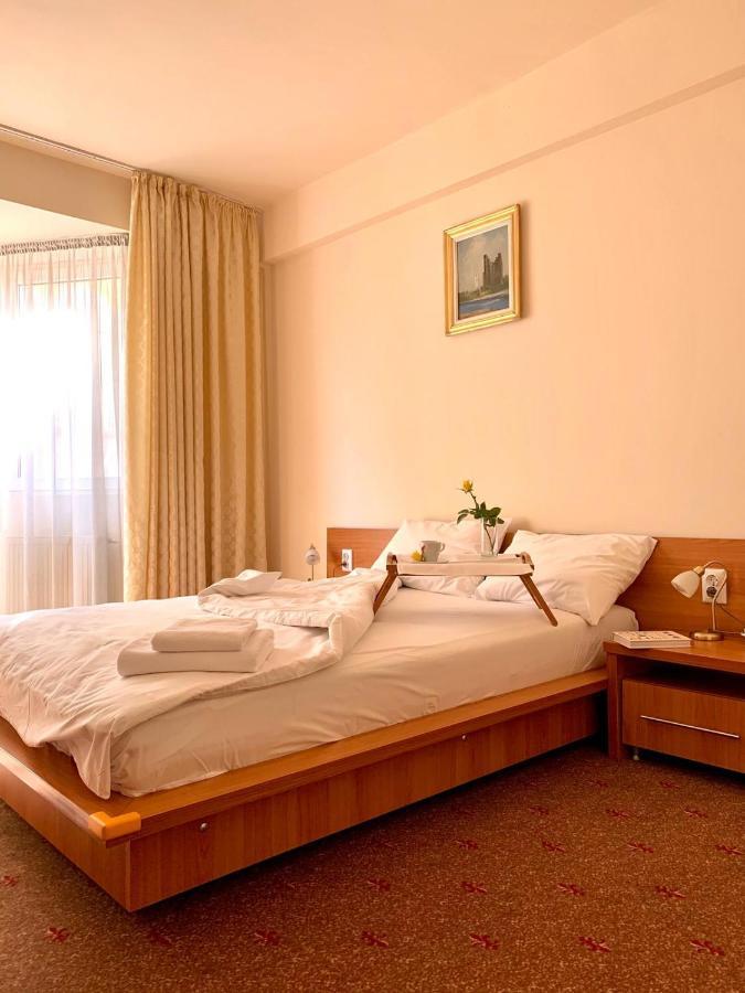 Hotel Victoria Cluj-Napoca Exterior photo